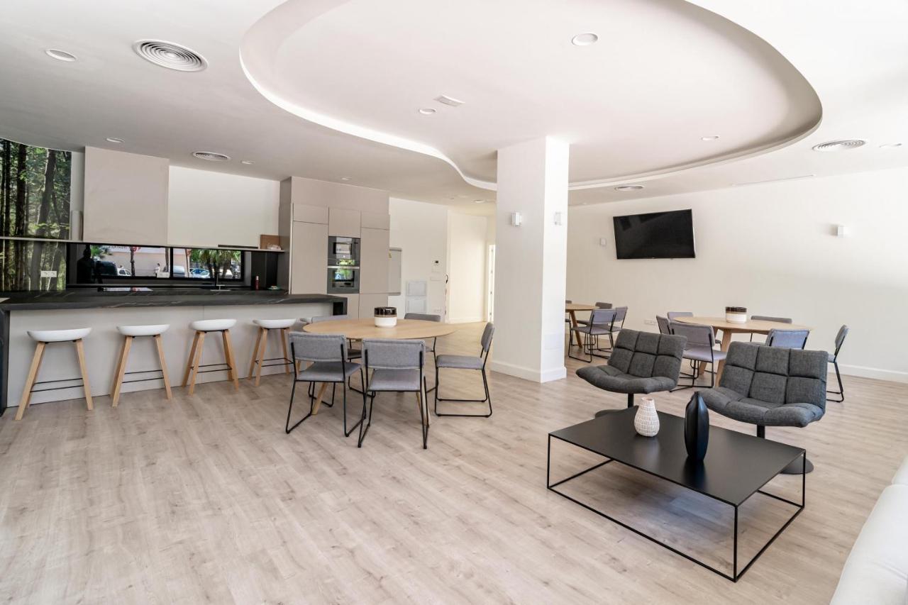 Inf32L- Modern City Apartment, Families Only Estepona Exteriér fotografie